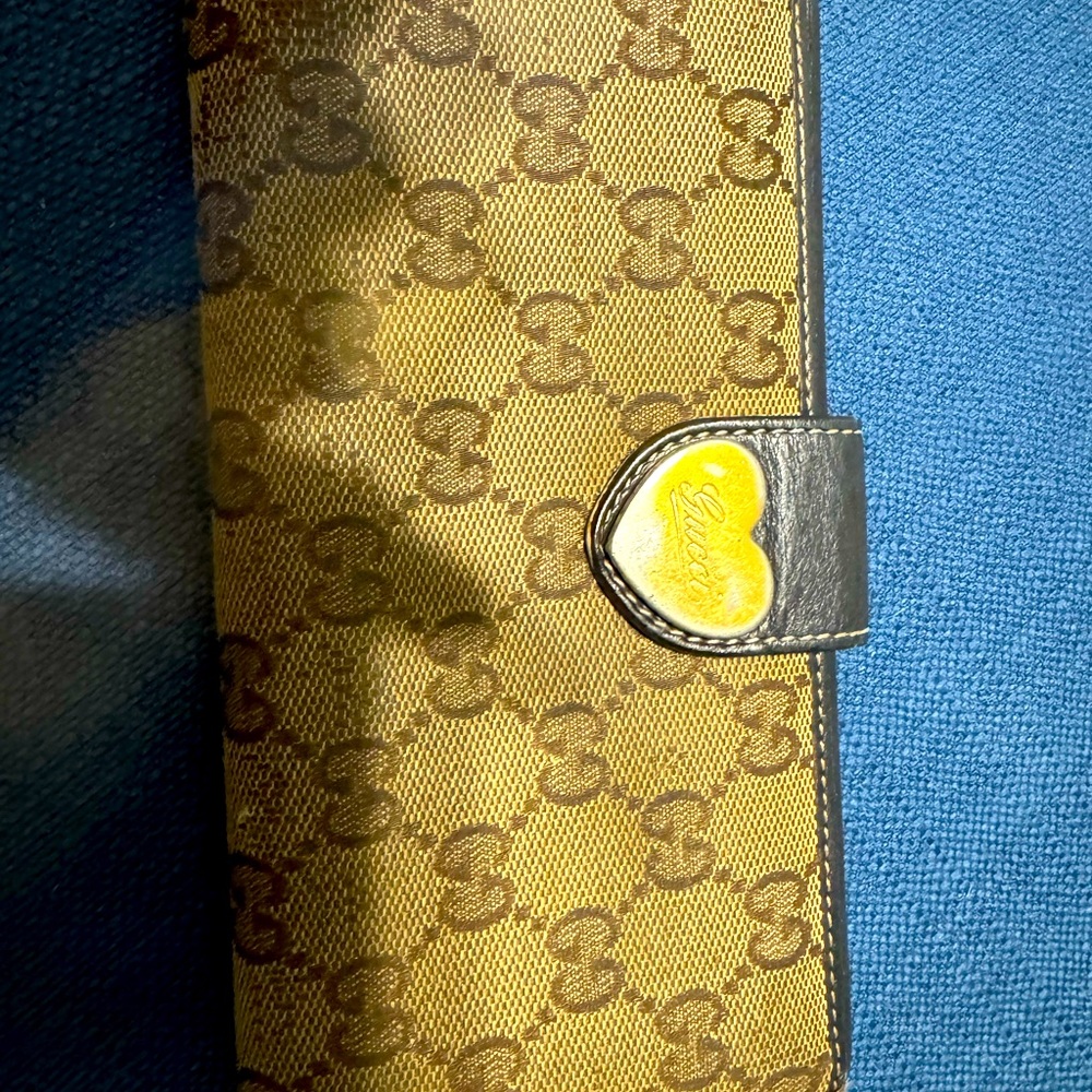 Tri Fold Gucci Long Wallet